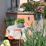 Close To Centre Apartment Krk Town